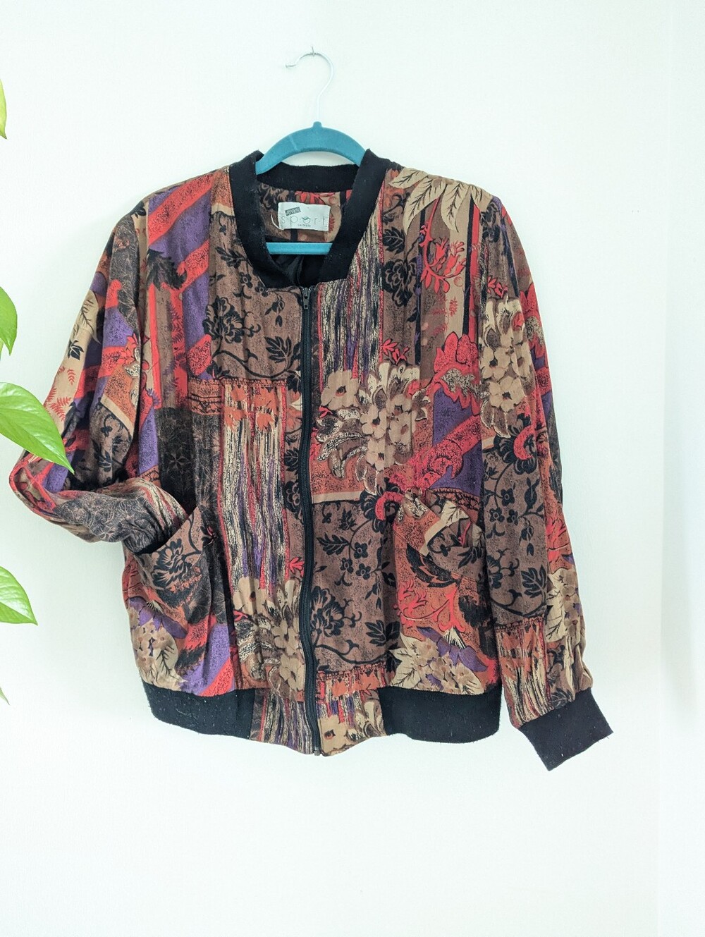 Vintage Bomber Jacket With Pockets